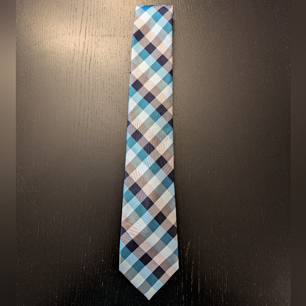 3 For $24 Classic Checkered Tie in Blue and White